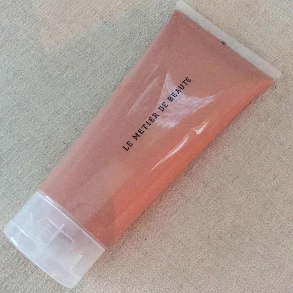 Le Metier De Beaute Shimmering Cream